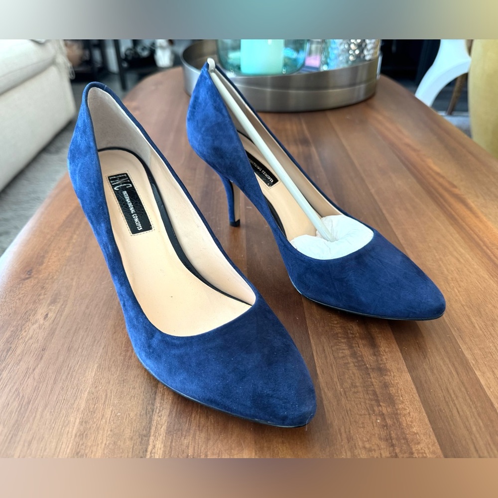 INC International Concepts Navy Suede Pointed Toe Heels - Picture 2 of 11